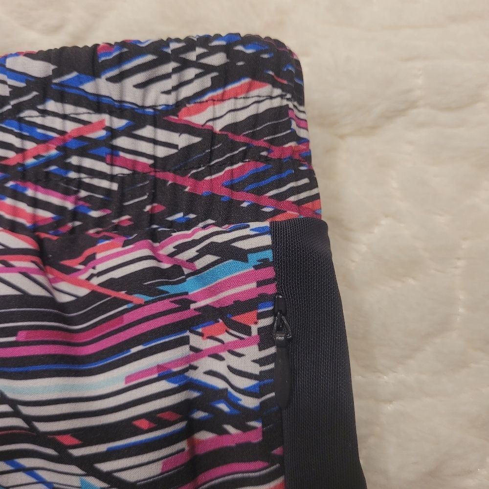 Fabletics Fallon Compression Lined Athletic Short… - image 9